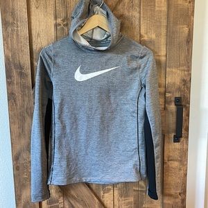 Nike pro Girl’s Hyperwarm hoodie fry black XL